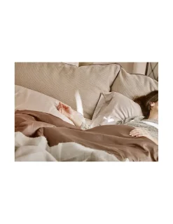 Cama Bora | Treku