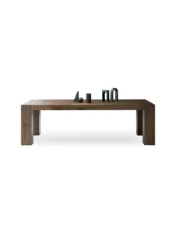 Mesa ext. Brooklyn | Devina Nais