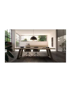 Mesa Wood | Devina Nais