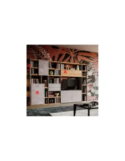 Salón Mito 24