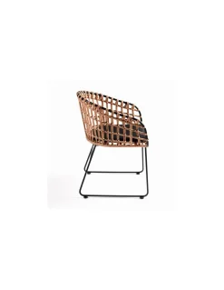 Sillón ratán y pata negra | Crisal Decoración